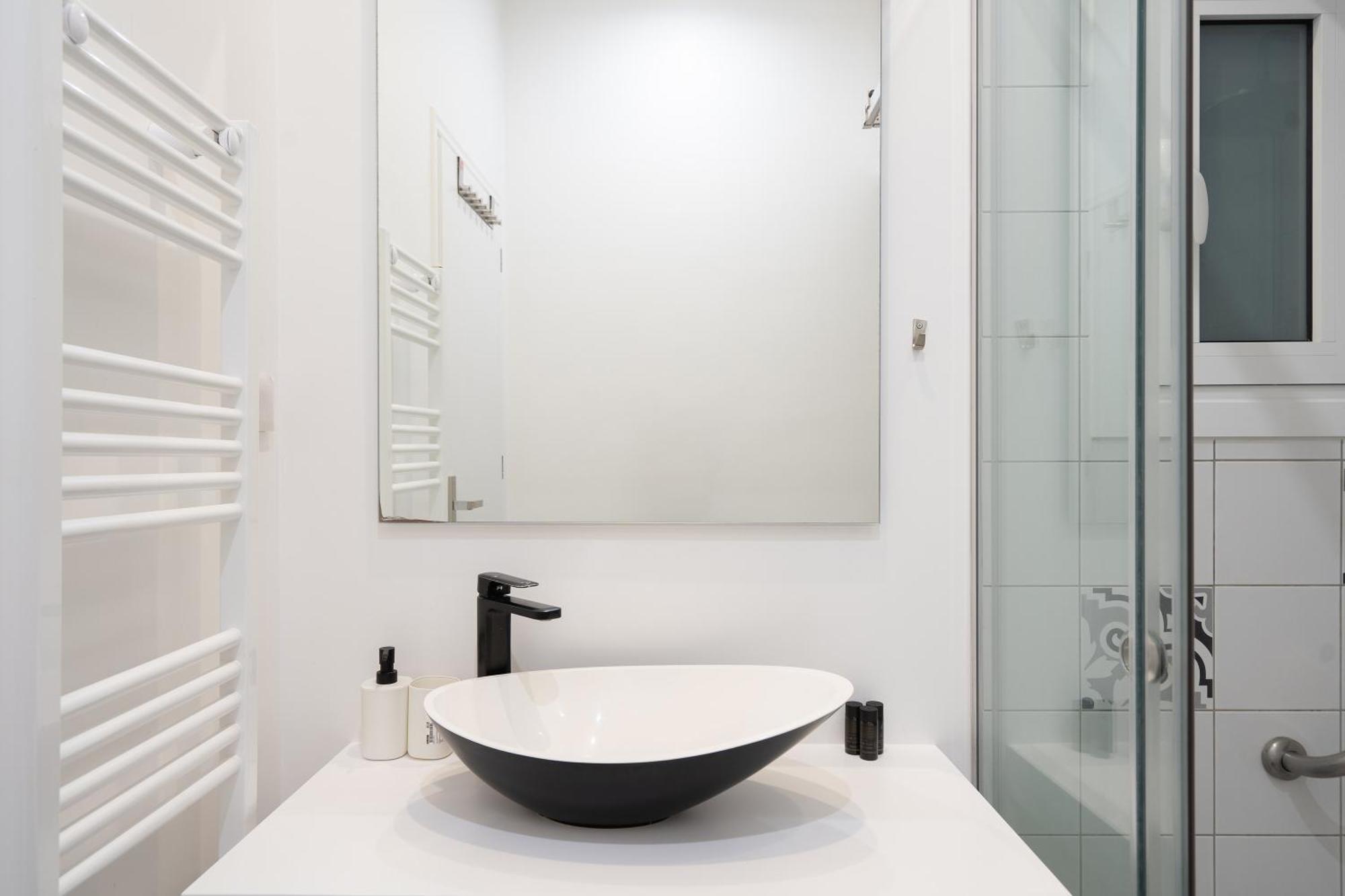 Vibrant & Cozy Apt In אתונה מראה חיצוני תמונה